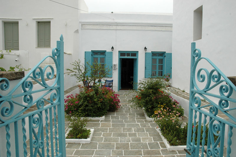 The house Flora close to Artemonas square