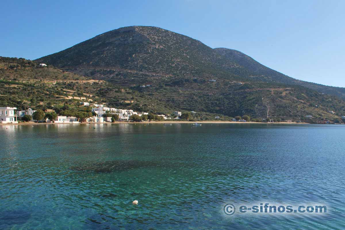 The central beach of Vathi in Sifnos, as seen from the sea