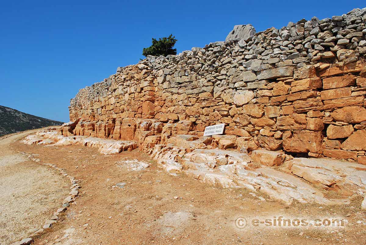 Ancient Acropol of Agios Andreas in Sifnos