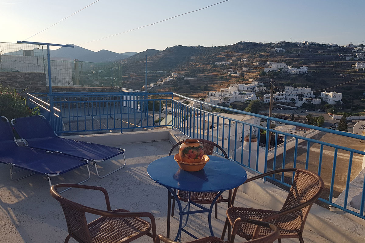 Flora's House, Apollonia - Sifnos