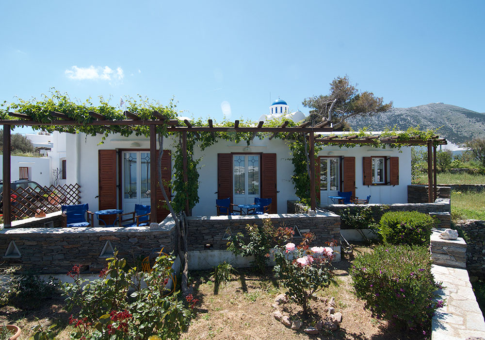 The rooms and apartments Nikoleta in the centre of Apollonia