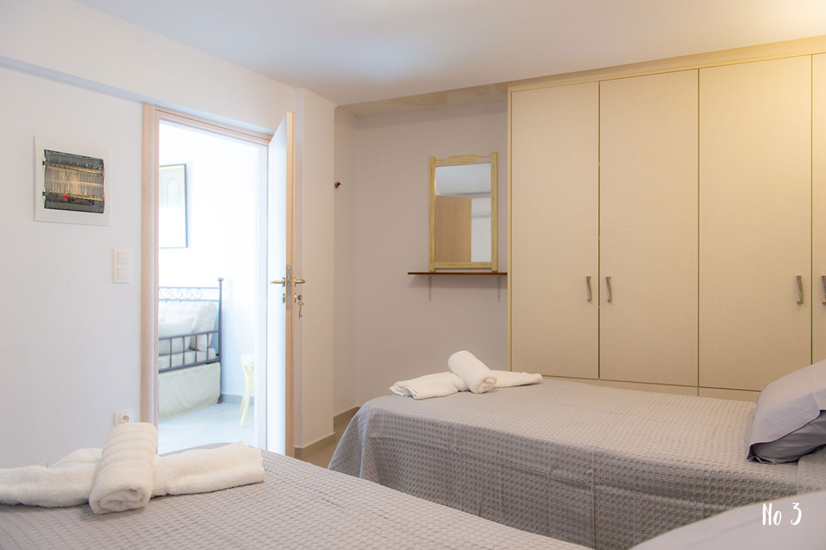 Valanies Studios, Apollonia - Sifnos