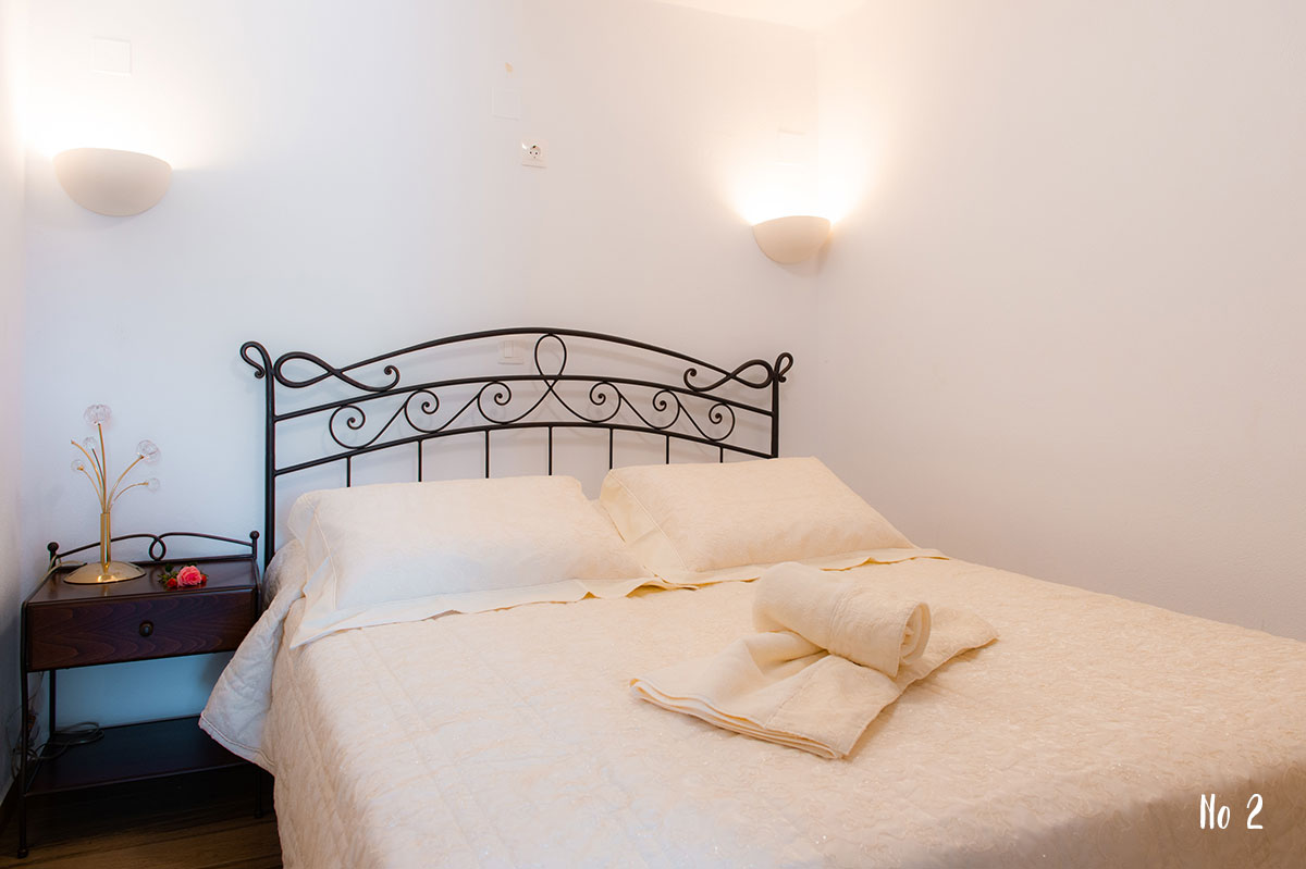 Valanies Studios, Apollonia - Sifnos