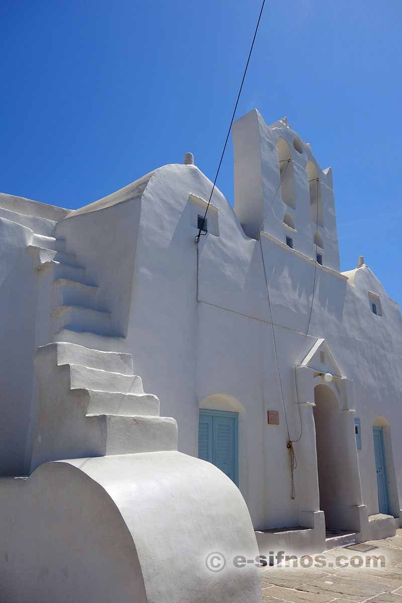 The church of Agios Konstantinos at Artemonas