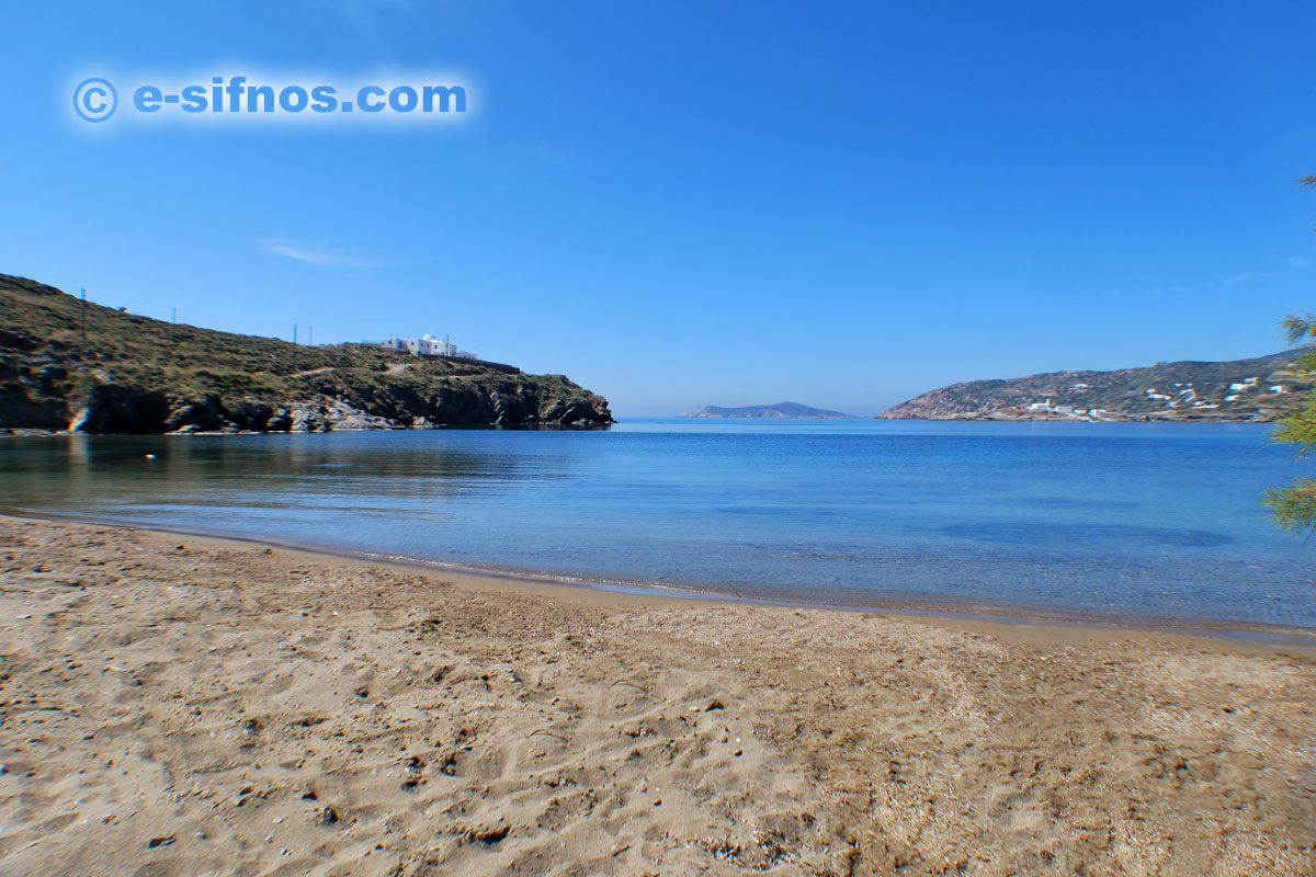 Fassolou beach in Faros